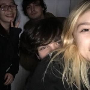 Meet your Posher, Mackenzie